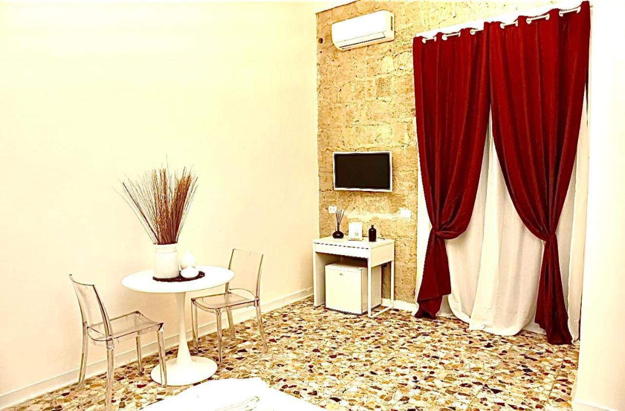 La Suite Di Marco Napoli Esterno foto